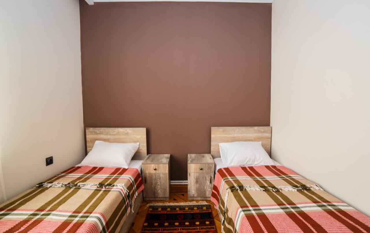 Red Castle Hotell Jerevan Eksteriør bilde
